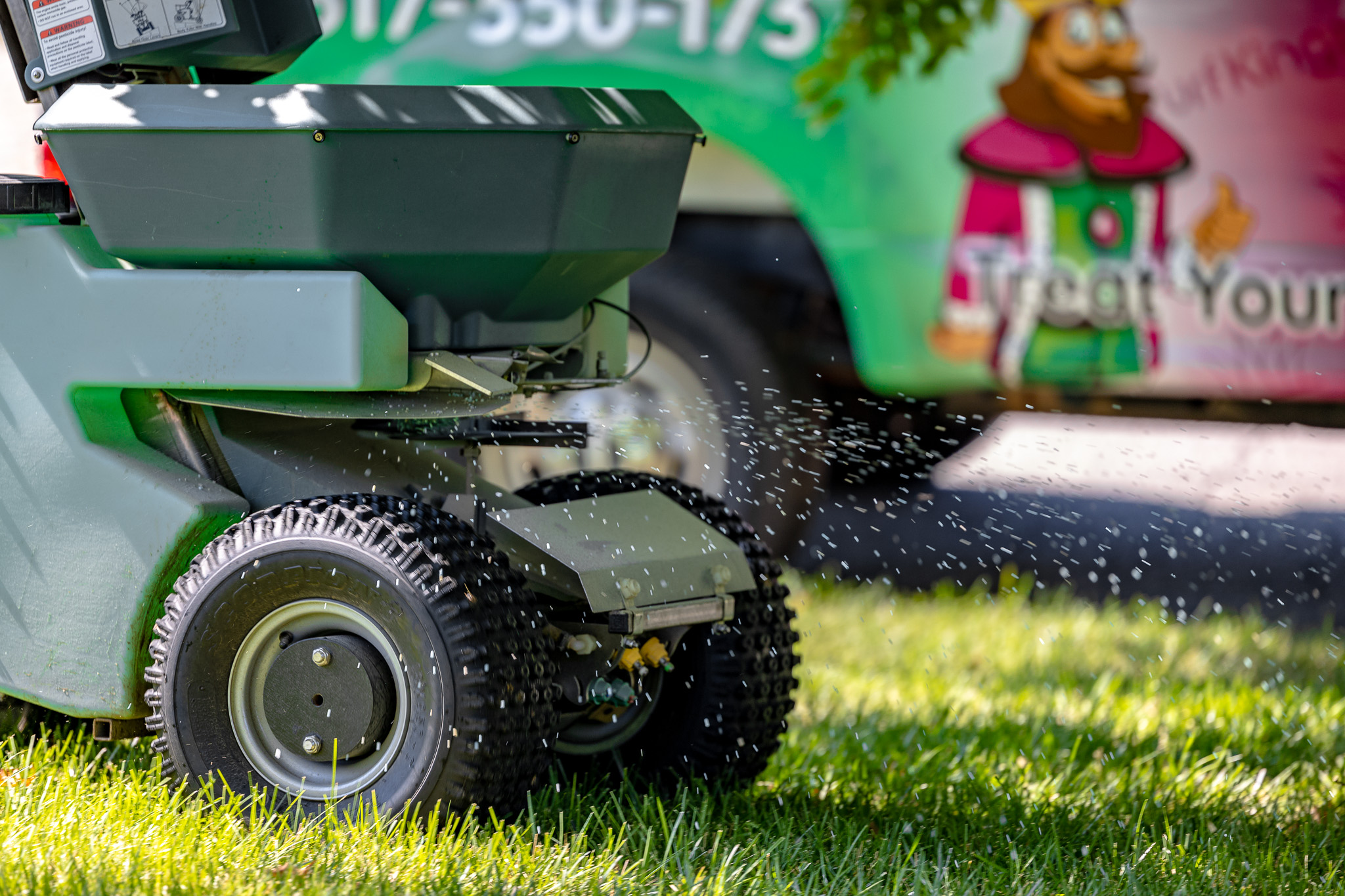 The Fall Fertilization Advantage: A Must for Your Central Indiana Lawn
